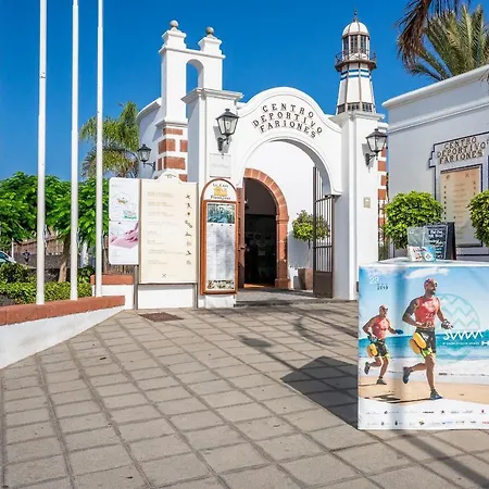 Purple Volcano - Pool And Gym In Sport Center Fariones Included By Lanzarote بويرتو ذيل كارمين