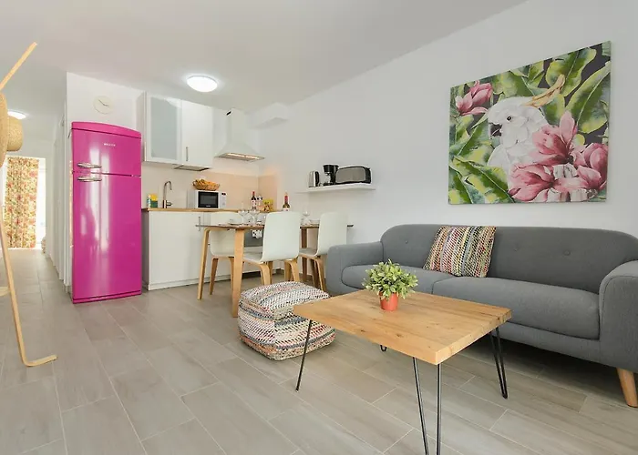 Ferienhaus Purple Volcano - Pool And Gym In Sport Center Fariones Included By Lanzarote