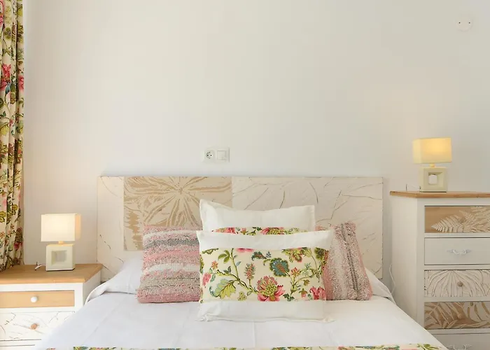 Purple Volcano - Pool And Gym In Sport Center Fariones Included By Lanzarote Puerto del Carmen (Lanzarote)